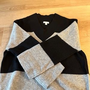 Topshop - Knitted V Neck Sweater